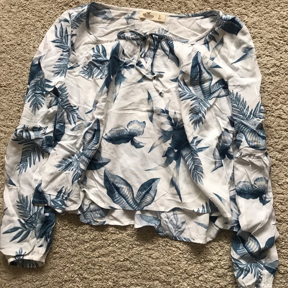 Hollister - Women’s White & Blue Floral Blouse - S - Picture 3 of 6